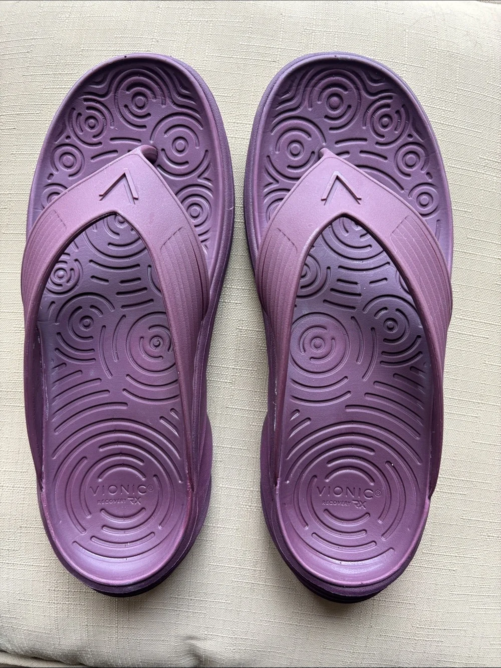 Vionic Women's Lavender Purple Contour Flip Flop Sandals